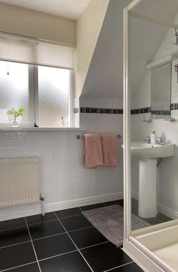 Foxborough Bnb Droichead an Chaisleáin Екстериор снимка