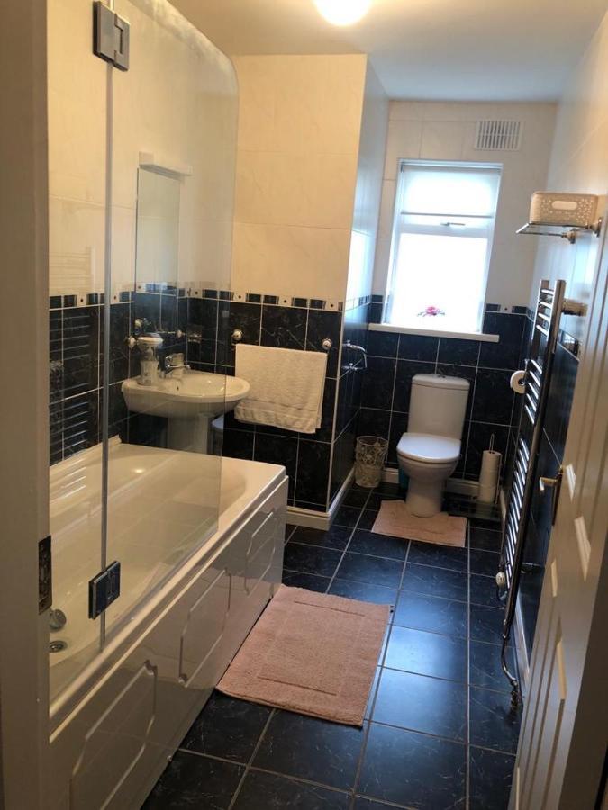 Foxborough Bnb Droichead an Chaisleáin Екстериор снимка